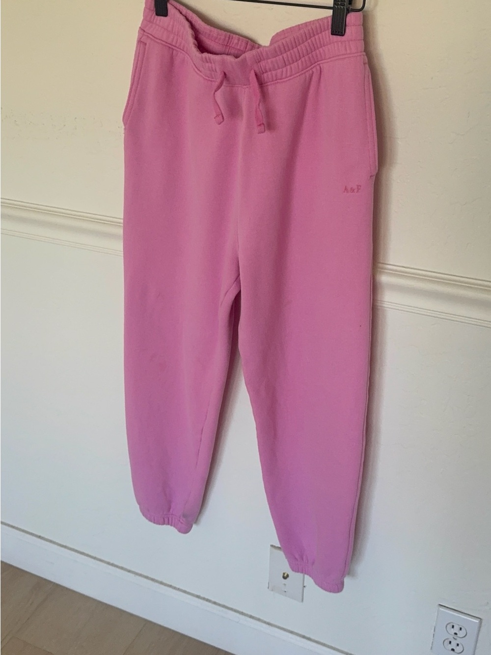 Abercrombie & Fitch Bubblegum Pink Girls' Drawstring Sweatpants Sz 13/14